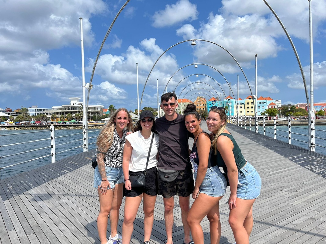 pontjesbrug Curacao WilWeg Stagiairs Tussenjaar Wereldstap